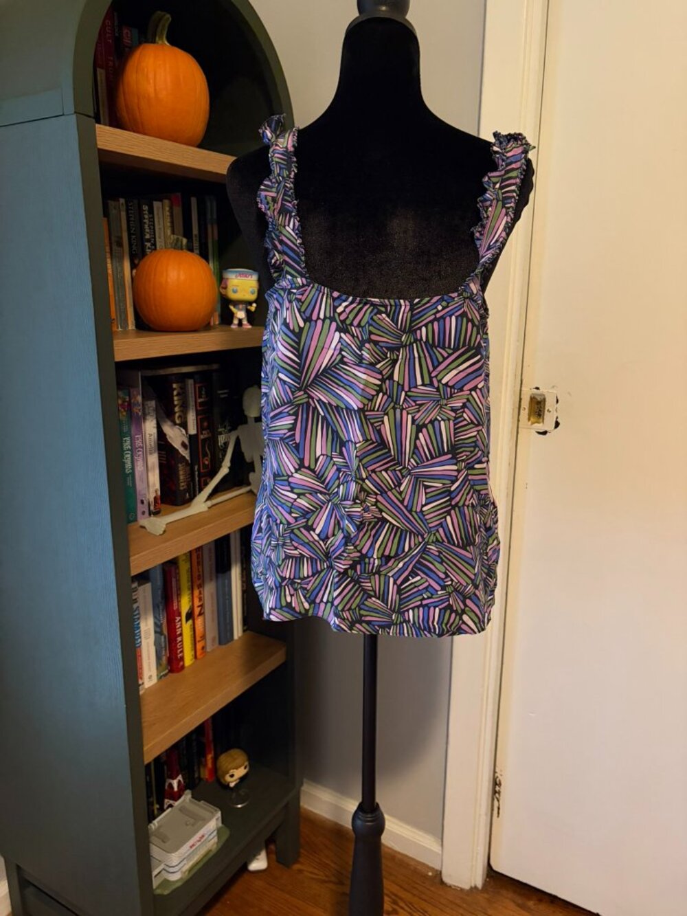 Silk Ruffle Strap Tank Top - Picture 2 of 3